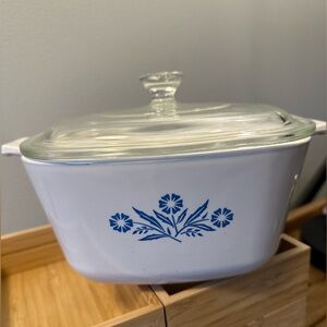 Corning Ware P-1 3/4-B Cornflower Blue Casserole Dish - Vintage 1966-1969